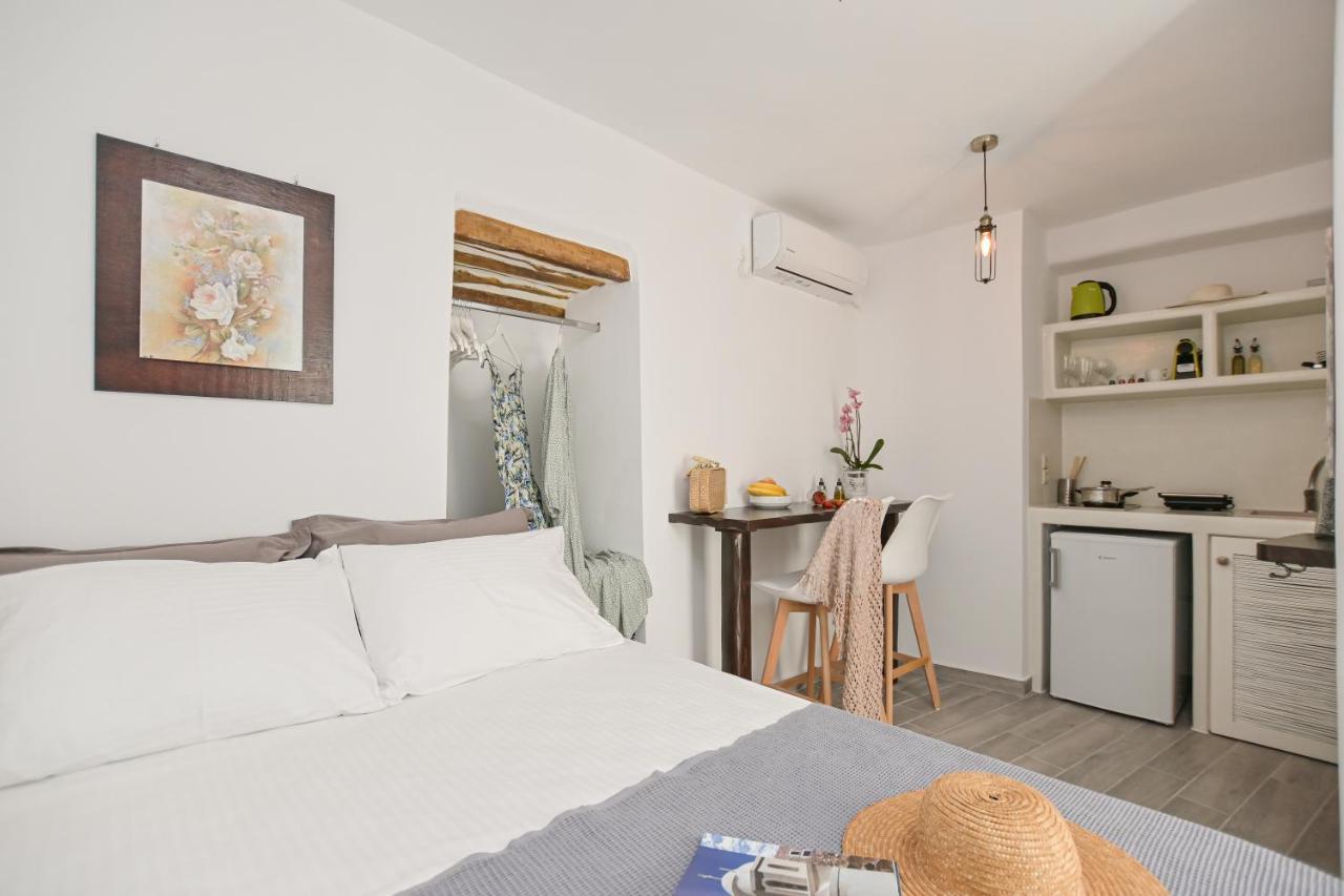 Venetian Suites III Naxos City Exterior photo