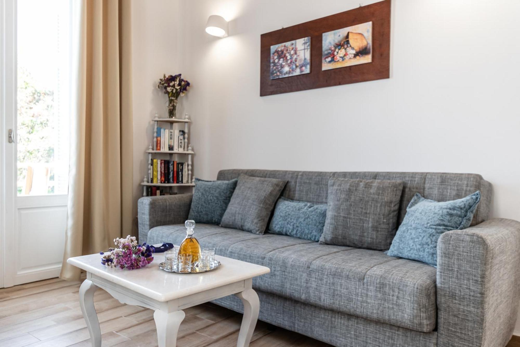 Venetian Suites III Naxos City Exterior photo
