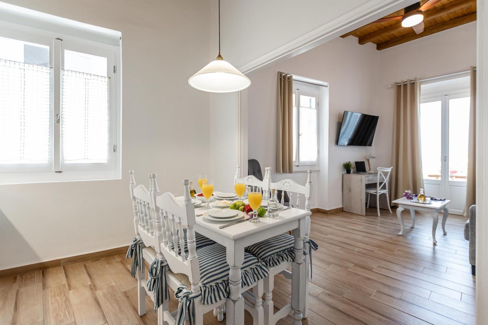 Venetian Suites III Naxos City Exterior photo